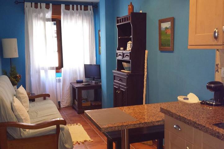 Holiday apartment for 3 people, with balcony - 1