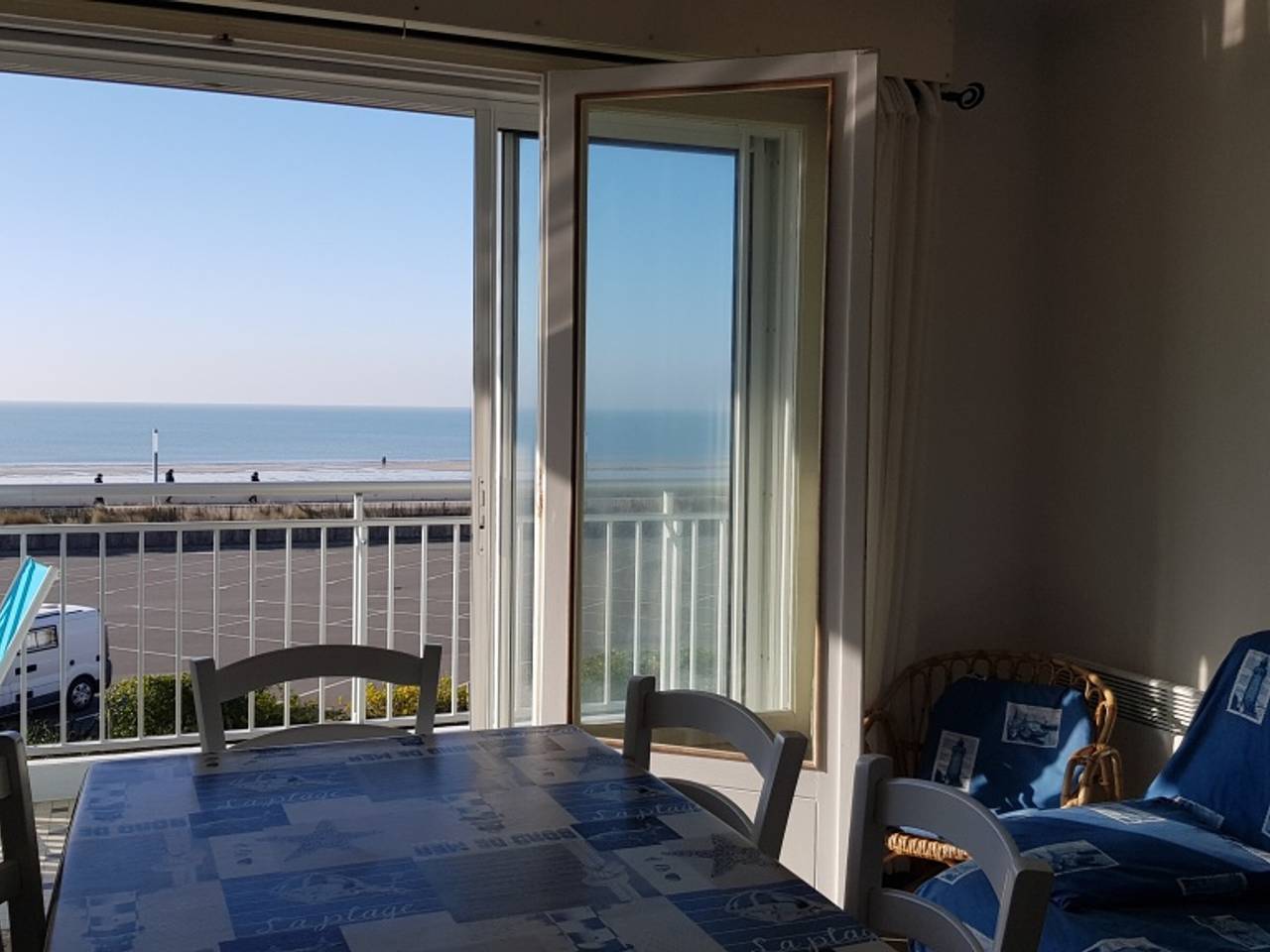 Ganze Wohnung, Notre-Dame-de-Monts - 55m² Whg. 1. Stock - 5 Pers. - Balkon, Meerblick - Haustiere Erlaubt in Notre-Dame-de-Monts, Vendée