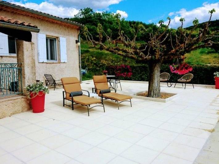 Location de vacances pour 6 personnes, avec jardin et terrasse, animaux acceptés à Bonnieux - 3