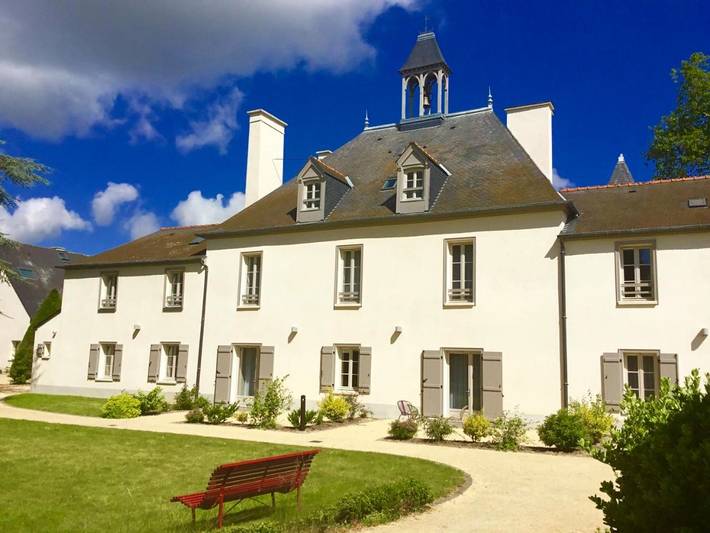 Appart’hôtel pour 2 personnes, avec Jardin à Bruz