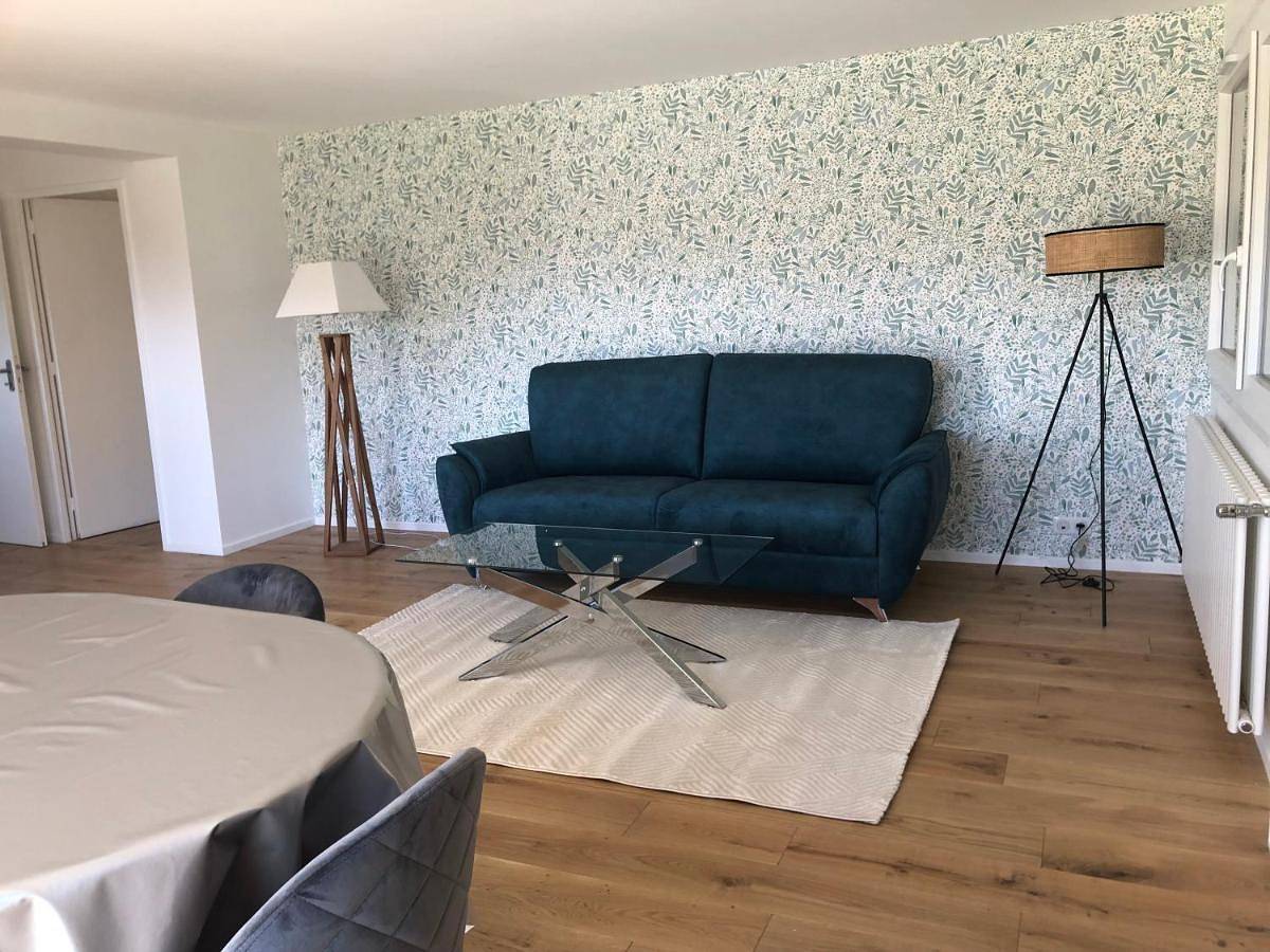 Appartement entier, Two-Bedroom Apartment in Seynod, Annecy (commune)