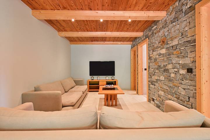 Entire apartment, Apartment Lisa – Chalet Retreat, Mountain Escape Near the Ski Resorts in Les Villards-sur-Thônes, Annecy region
