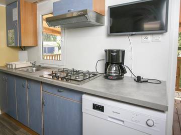 Static Caravan for 5 People in Foix, Ariège, Photo 4