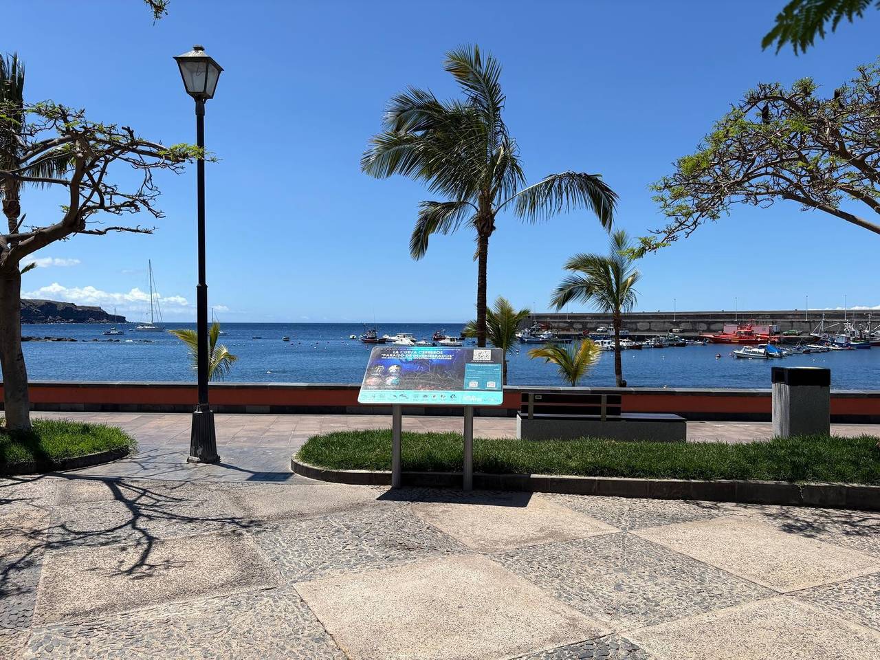 Ganze Wohnung, Ferienwohnung "Las Brisas Playa San Juan" mit Meerblick, Gemeinschaftsterrasse und Wlan in Playa San Juan, Guía de Isora