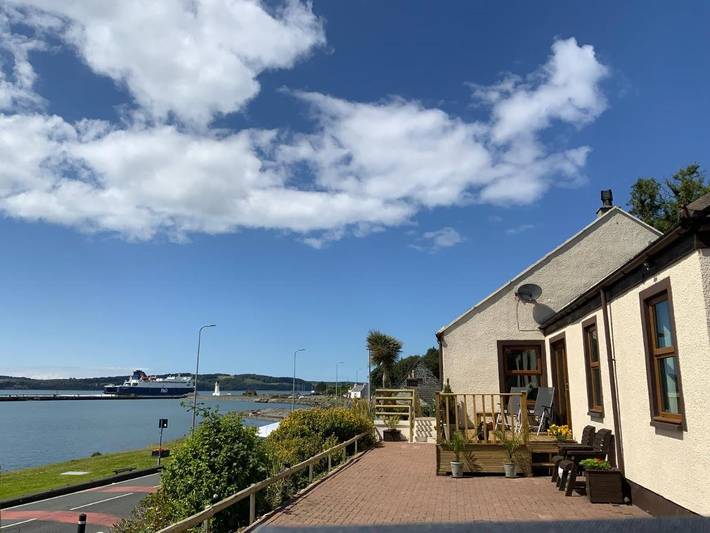 Chambre d’hôte pour 2 personnes, avec jardin ainsi que vue sur le lac et vue dans Cairnryan