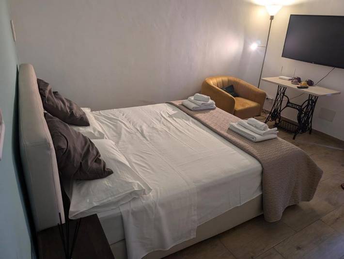 Chambre d’hôte pour 2 personnes, avec terrasse, adapté aux familles à Aci Castello - 2