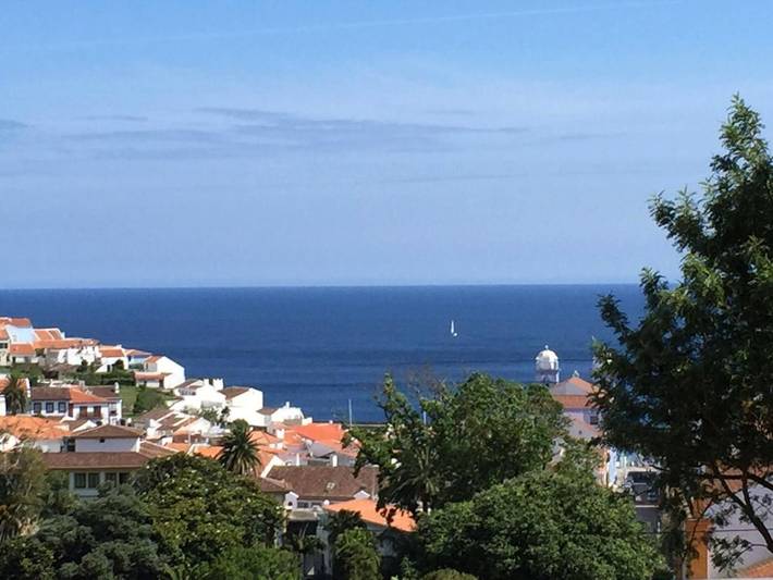 Casa de férias para 4 pessoas, com vista e jardim em Angra do Heroísmo