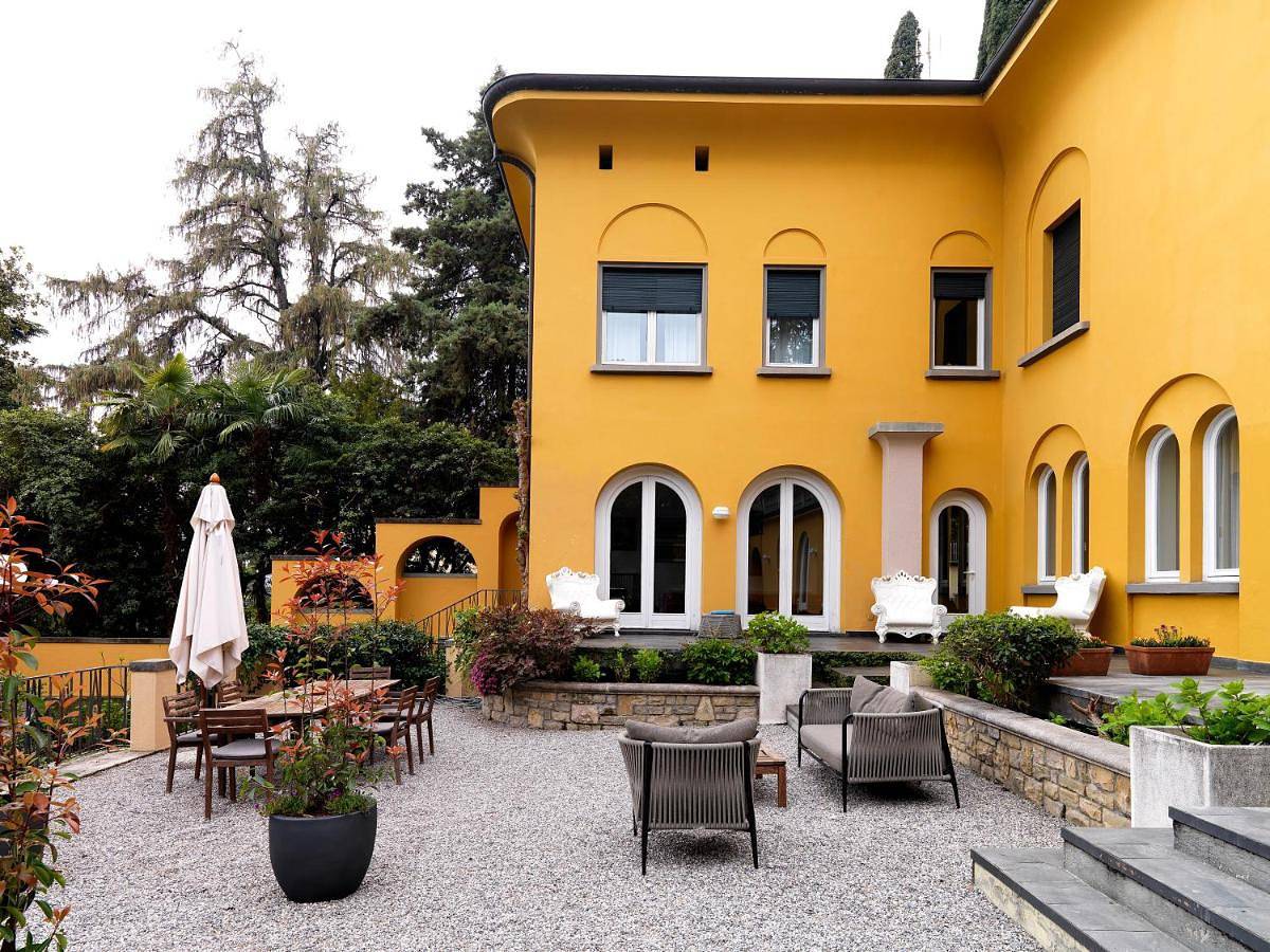 Villa Ella con Depandance in Spiaggia Casinò di Gardone Riviera (Gardone Riviera), Gardone Riviera