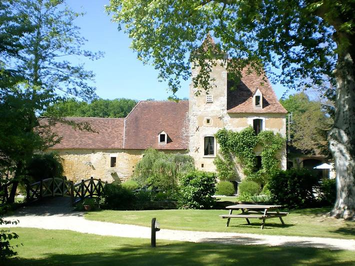 Chambre d’hôte pour 5 personnes, avec jardin dans le Lot