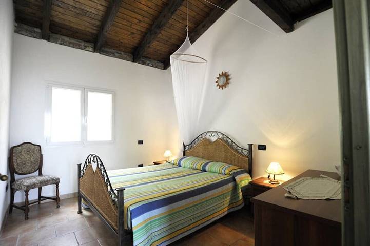 Gîte pour 5 personnes, avec piscine ainsi que jacuzzi et jardin à Pompeiana - 2