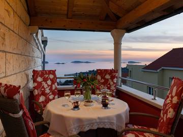 Holiday Rental for 4 People in Srebreno, Dubrovnik-Neretva, Photo 1