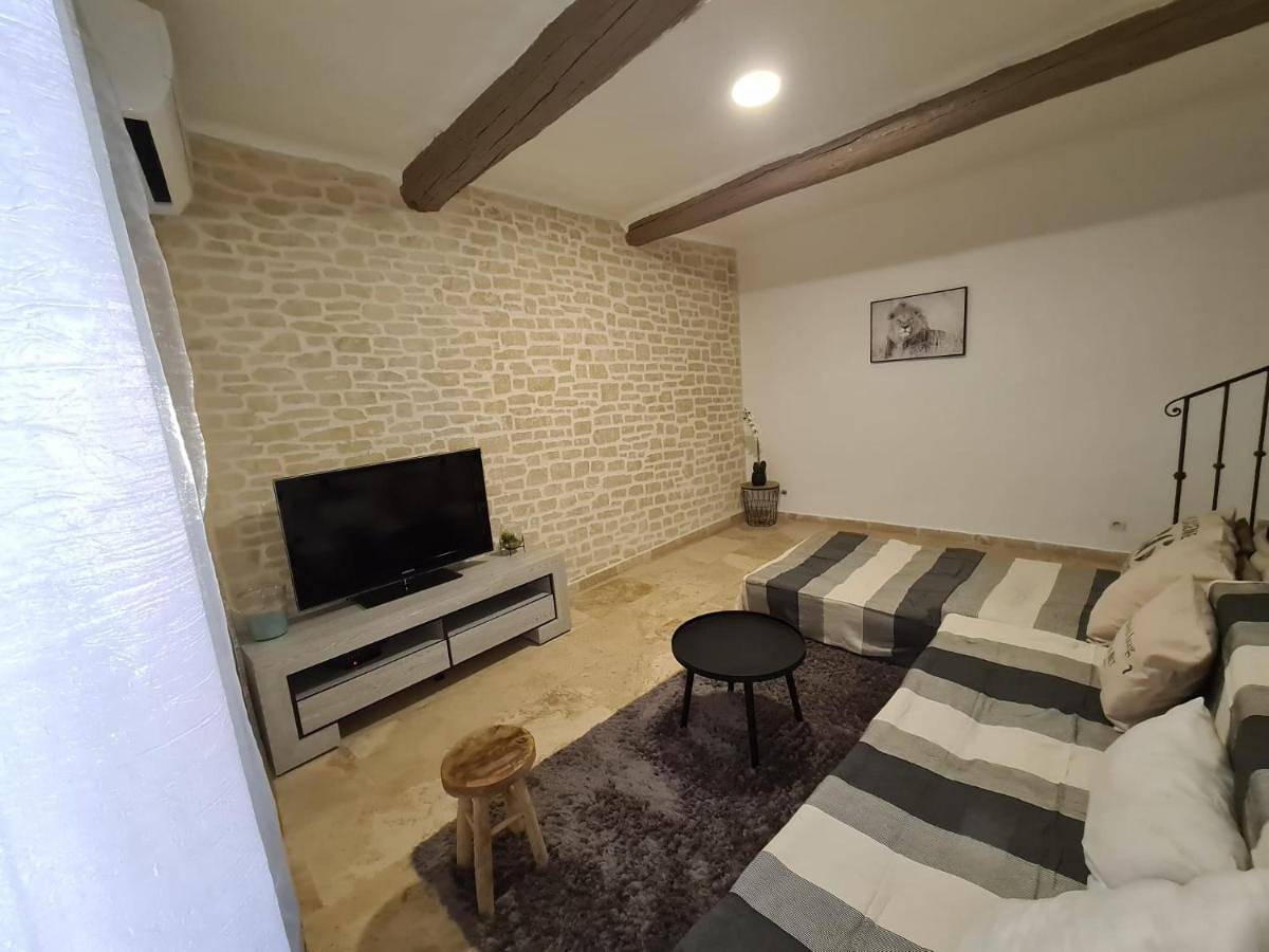 Two-Bedroom House in Manosque, Parc naturel régional du Luberon