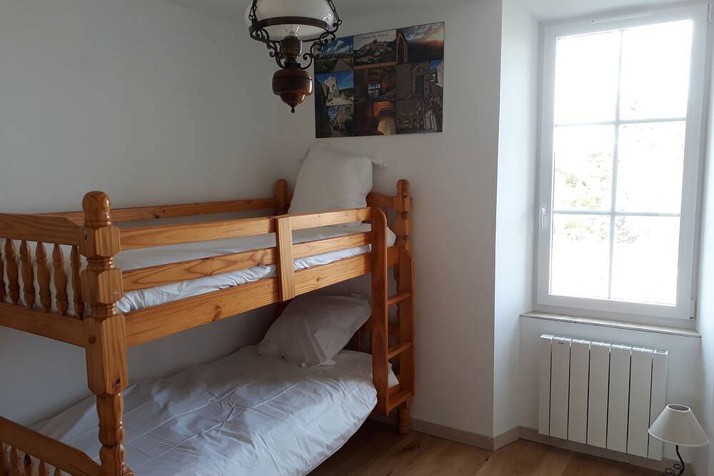 Ganze Wohnung, Wohnung in Charakterhaus mit Garten in Banon, Forcalquier und Umgebung