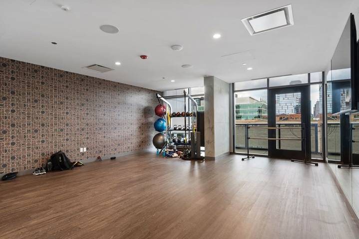 Gîte pour 5 personnes, avec jardin ainsi que balcon et piscine, adapté aux familles à Chicago - 4