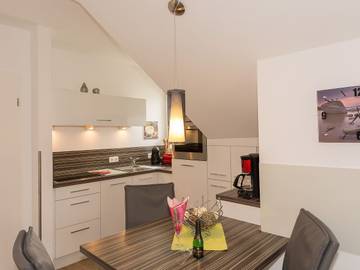 Ferienwohnung für 3 Personen in Binz, Rügen, Bild 2