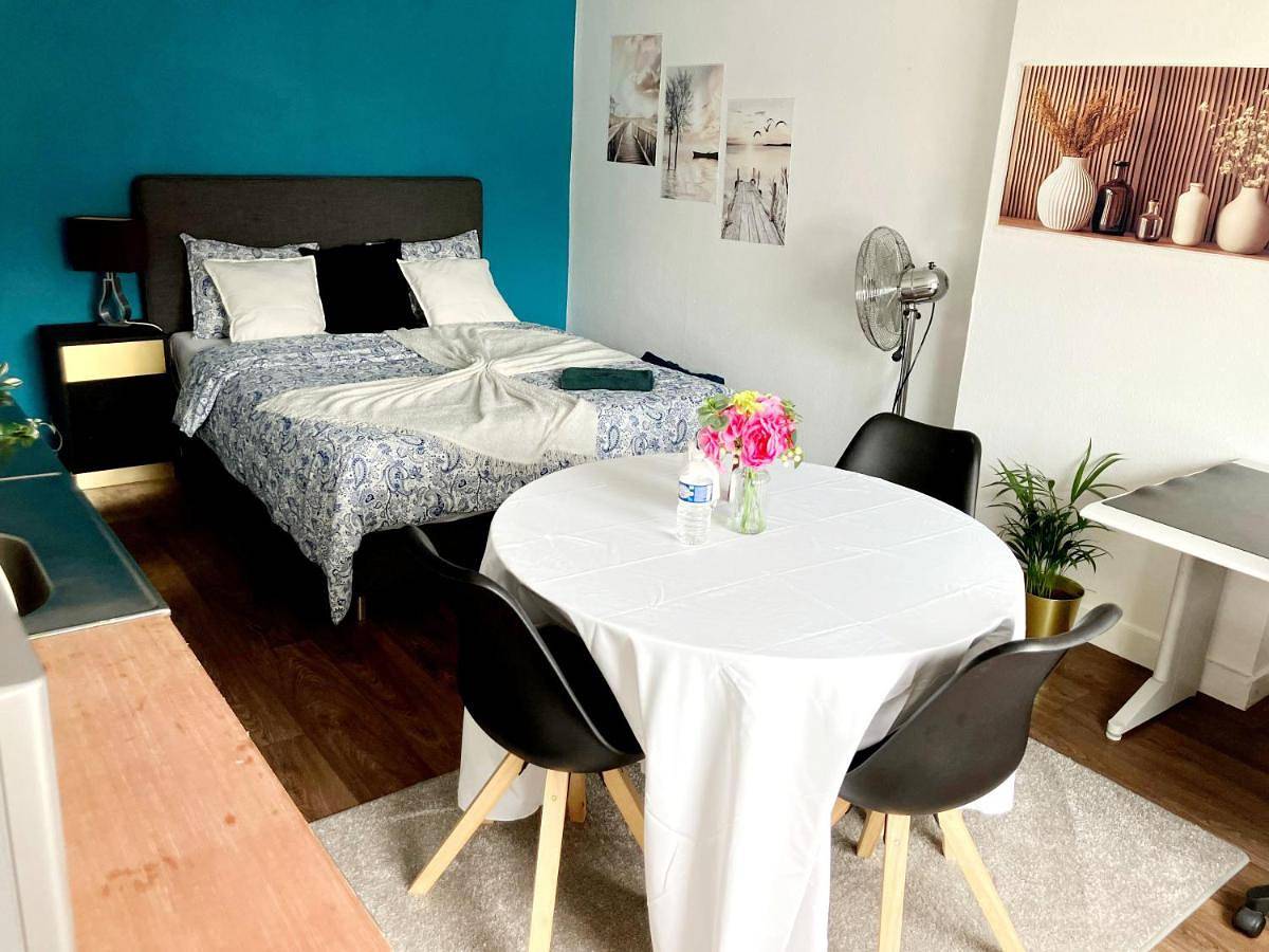 Double or Twin Room in Liège, Région de Liège