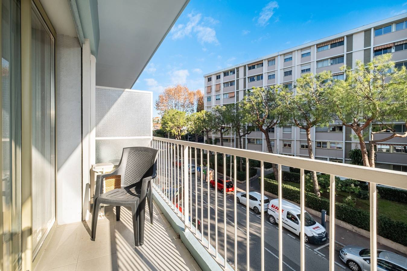 Apartamento entero, Apartamento «Miramar 2º» con balcón, Wi-Fi y aire acondicionado in Cagnes-sur-Mer, Costa mediterránea (Francia)
