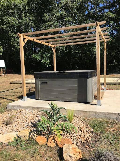 Location de vacances pour 4 personnes, animaux acceptés à Saint-Martial-d'Albarède - 3