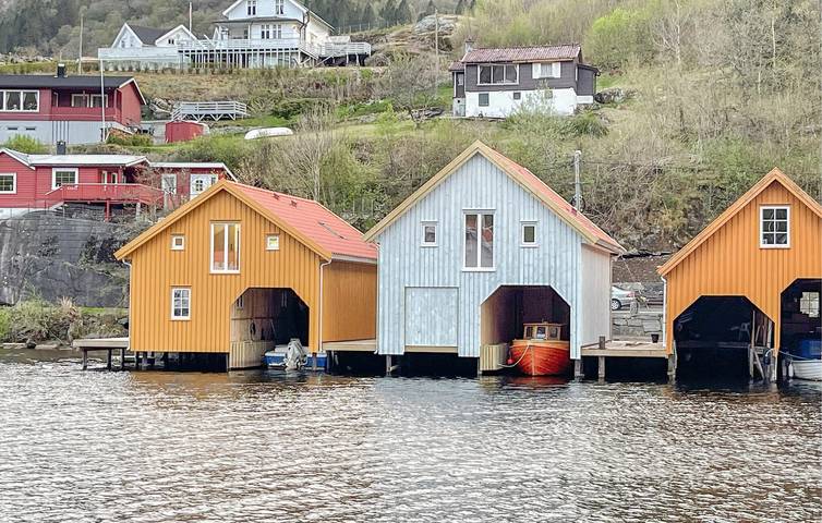 Ferienhaus für 6 Personen mit Garten in Kvinesdal