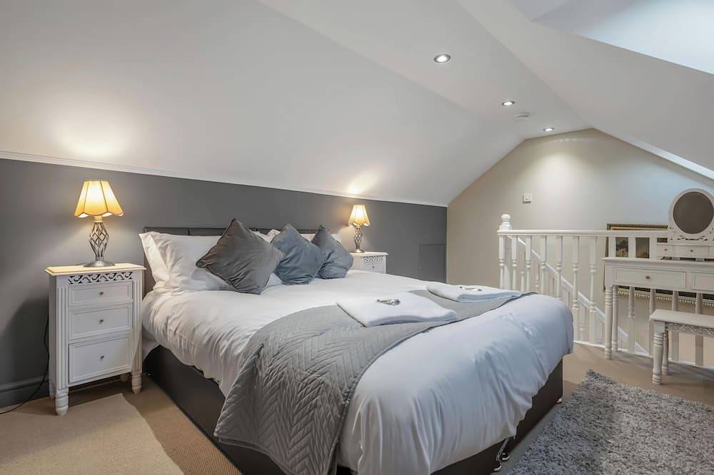 Pools Cottage 3 - Billiards Room in Warwickshire