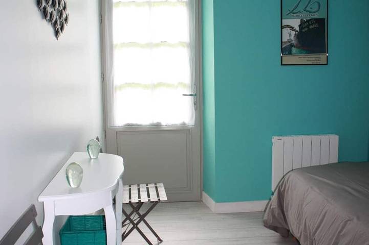 Haus Bungalow 8p. jeder Komfort in der Nähe des Zentrums und der Strände, geschlossener Garten. St Denis in Saint-Denis-d'Oléron, Côte de Beauté