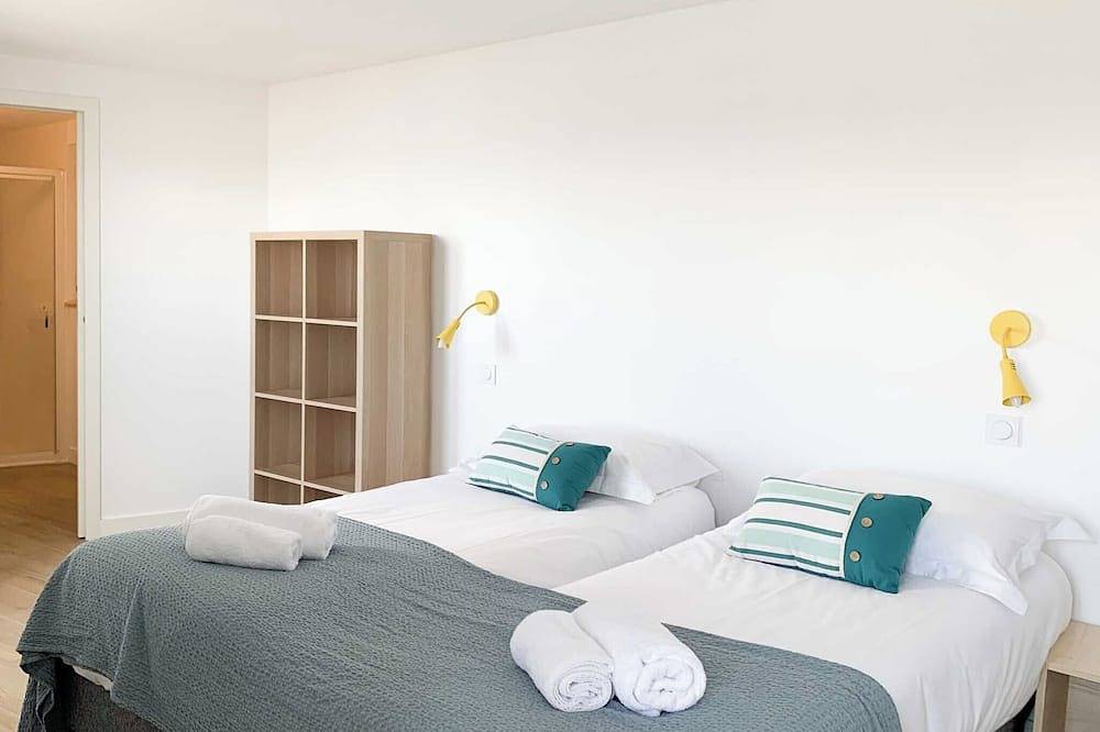 Apartamento entero, Ile de Ré - Sea view - Unique ! - apartment for 2 or 4 people in Rivedoux-Plage, Isla de Ré