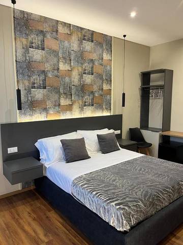 Chambre d’hôte pour 3 personnes, avec balcon et vue à Foggia