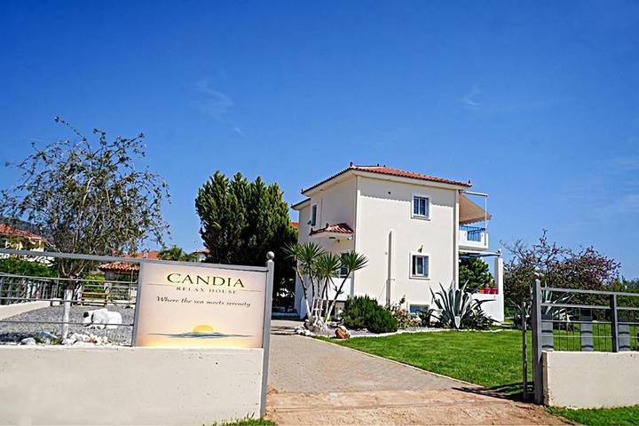 Appartement de vacances pour 6 personnes, avec Balcon et Terrasse ainsi que Jardin et Vue