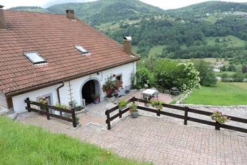 Gîte pour 6 personnes, avec jardin dans Station de Larcenaire - Bussang