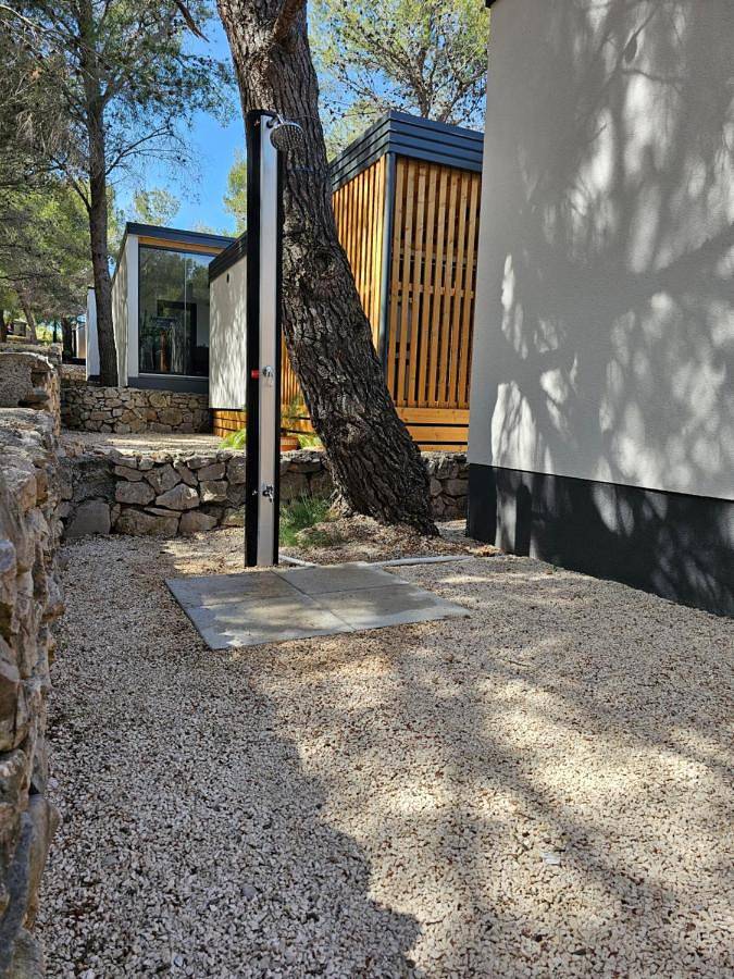 Camping für 6 Personen, mit Garten und Ausblick sowie Pool in Drage (Pakoštane) - 3