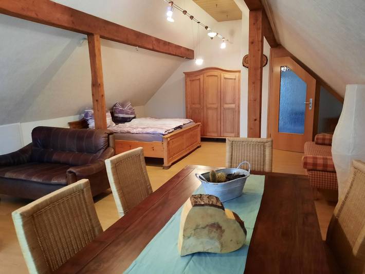 Ferienwohnung für 6 Personen, mit Garten und Balkon