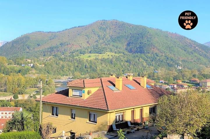 Ferienhaus für 11 Personen, mit Balkon und Garten - 1