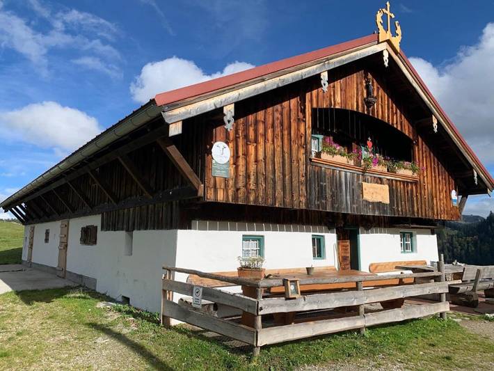 Ferienhaus für 10 Personen, mit Terrasse und Garten sowie Ausblick, mit Haustier am Schliersee - 4