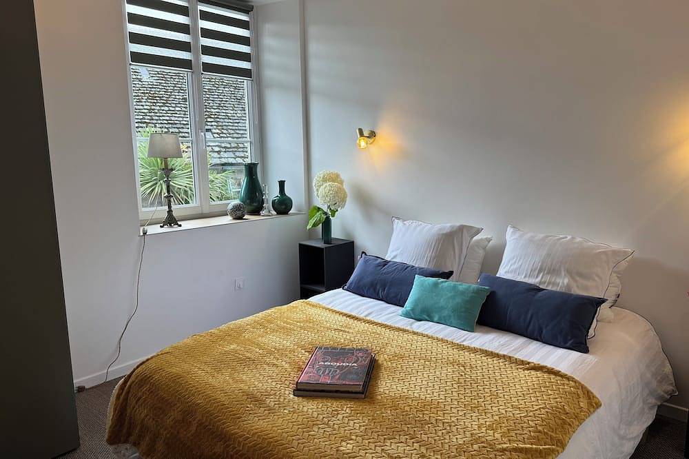 Barfleur: cosy suite with garden, 2 minutes from the beach and port in Barfleur, Región de Cherbourg