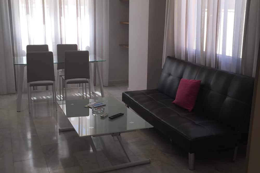 Entire apartment, 5 Beautiful Apartment in Beiro, Granada