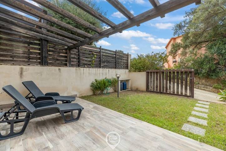 Ferienhaus für 4 Personen, mit Garten in Chia