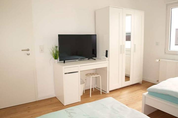 Entire apartment, Nice apartment centrally located in the Rhine-Main area in Schöneck, Main-Kinzig-Kreis
