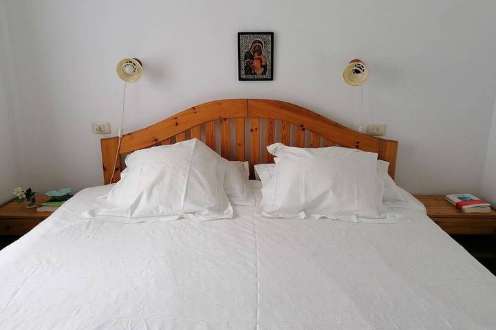 Beautiful, private villa with expansive garden close to beaches. in Ortigueira, Rías Altas