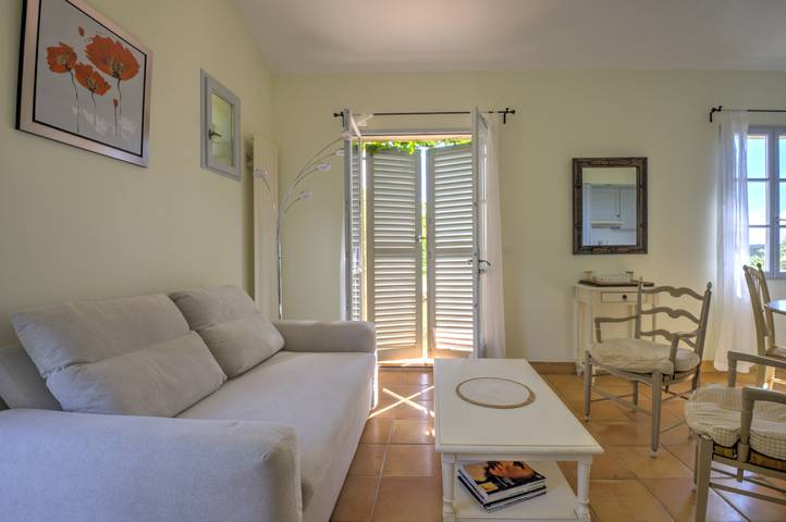 Apartamento entero, Appartement 2 Chambres  - 50m2 - Vue Sur Golf (N°25) in La Motte, Costa mediterránea (Francia)