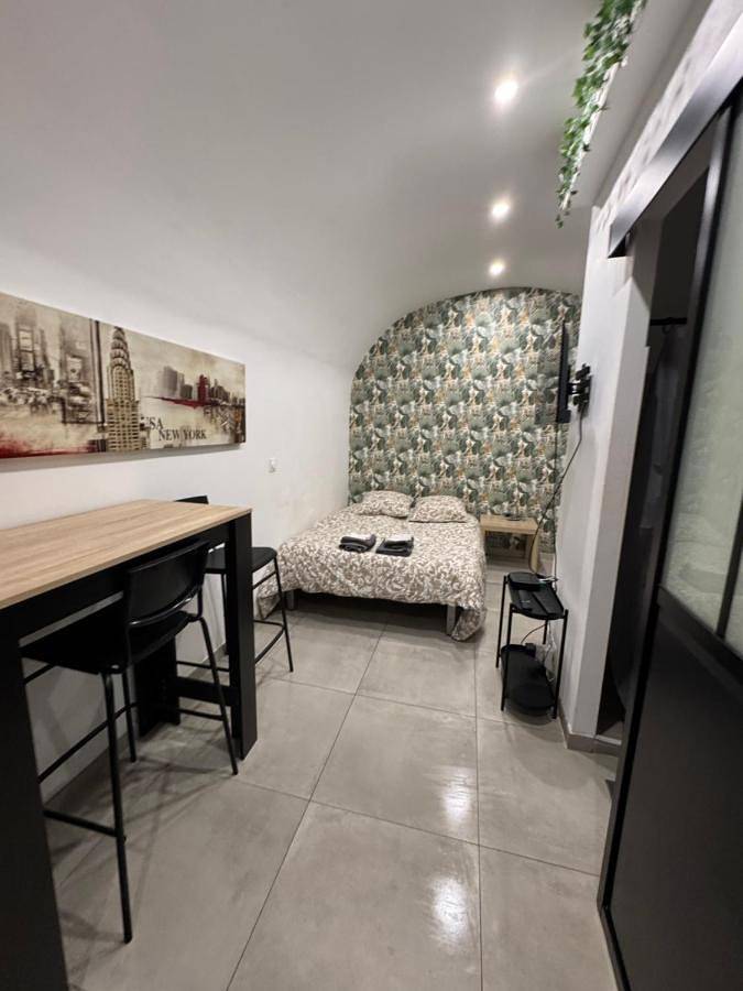Appartement entier, One-Bedroom Apartment in Saint-Jean-de-Védas, Côte méditerranéenne (France)