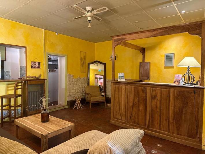 Hotel para 3 personas, con jardín - 1