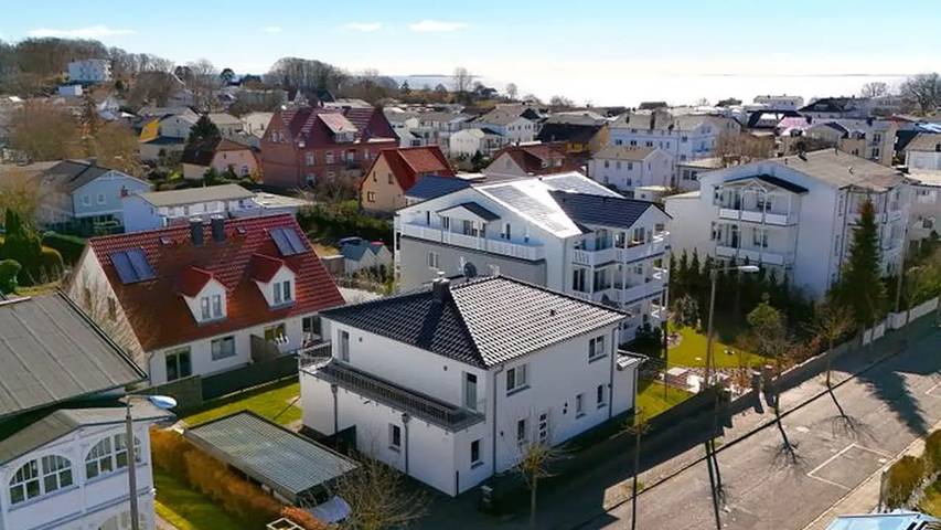 Ferienhaus für 8 Personen, mit Sauna und Terrasse sowie Whirlpool und Garten, mit Haustier in Göhren - 2