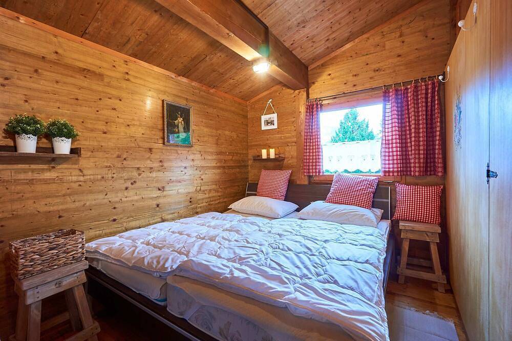 Fewo Paul Hochkrimml, Zillertal – Ski, Wandern & Biken direkt vor der Haustür in Hochkrimml, Krimml