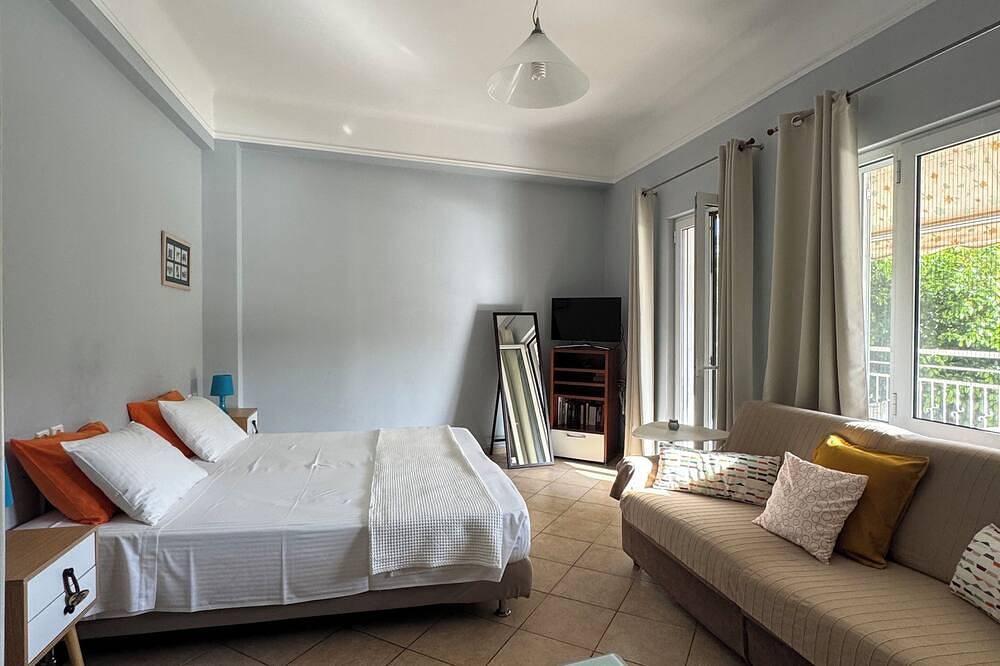 Appartement entier, Apartment with sea view in Agios Nikolaos in Plage d'Almyros (Agios Nikolaos), Crète du Nord