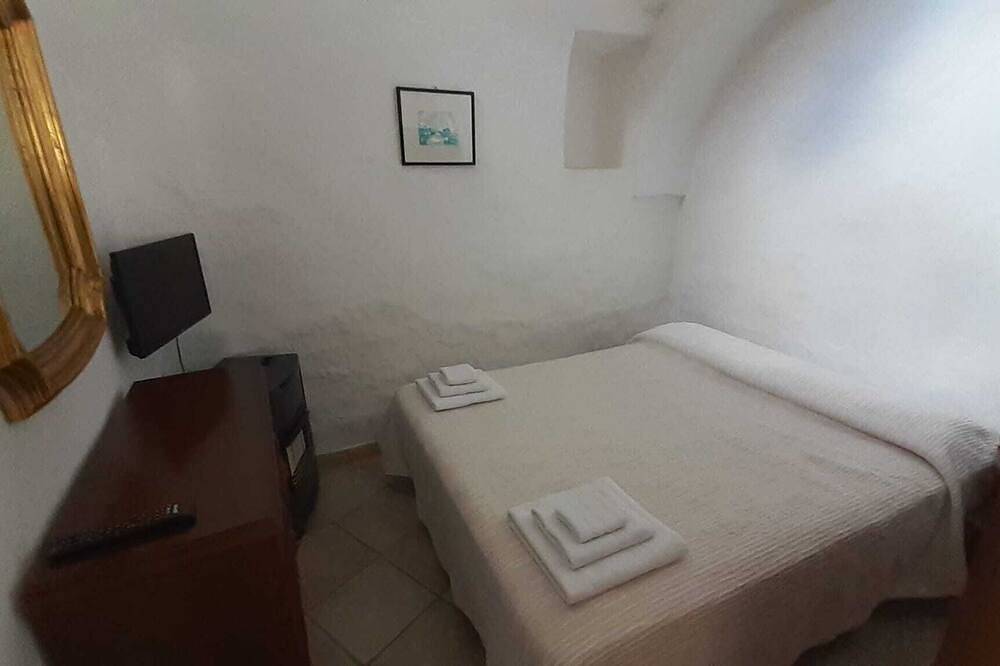 Trullo Alberobello Vacanze Desà 2 in Alberobello, Comune di Alberobello