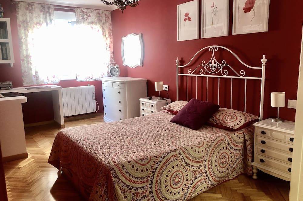 Ganze Wohnung, La Coruña: City and beach apartment in La Coruña, Costa de Galicia