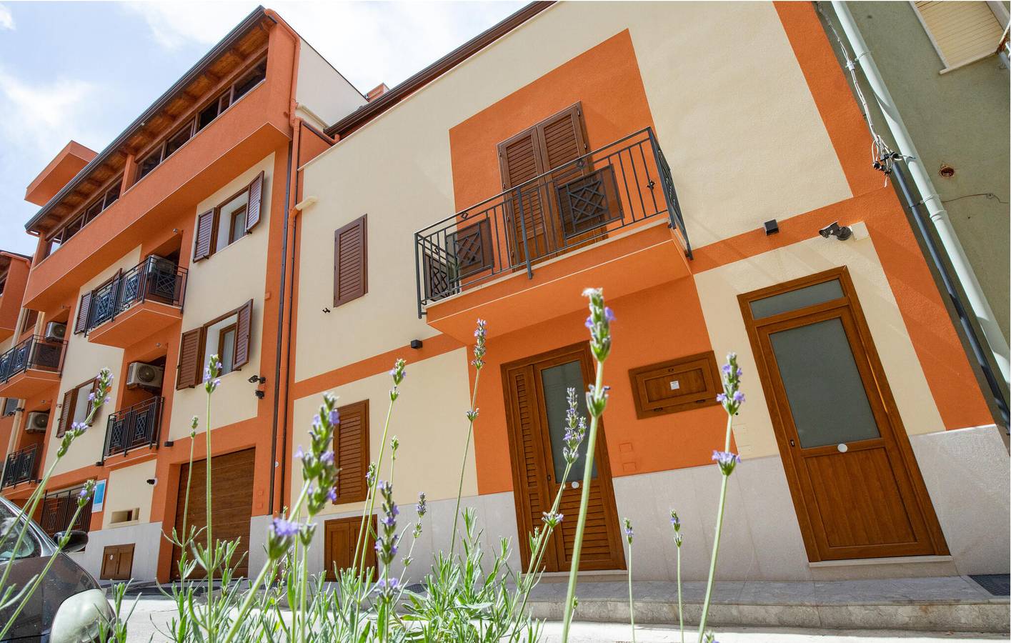 Ganze Ferienwohnung, Gemütliche Terrassenwohnung in der Nähe von Diana Restaurant & Fluss in Balestrate, Palermo Provinz