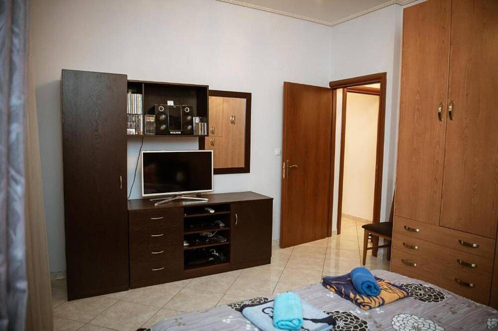 Entire apartment, Vosinakis House in Volos in Volos, Magnisia
