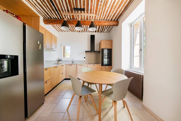 Domaine du Bois d'Asson - Avec Piscine Privée in Villeneuve (Francia), Parque natural regional del Luberon