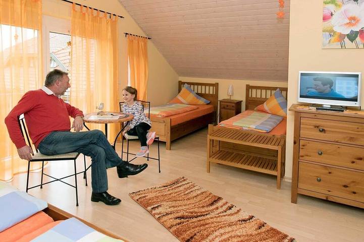 Chambre d’hôte pour 4 personnes, avec jardin à Rust